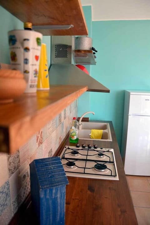 Apartment, 1 Bedroom | Desk, iron/ironing board, free WiFi