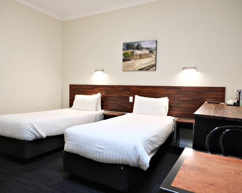 Deluxe Twin Room Without Window | In-room safe, desk, iron/ironing board, free WiFi