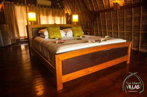 Traditional Tree House, Sea View | Minibar, rollaway beds, free WiFi, bed sheets