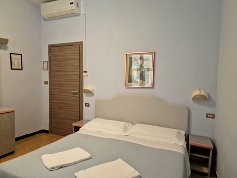 Standard Double Room | In-room safe, desk, laptop workspace, free WiFi