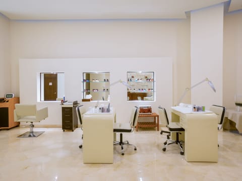 Hair salon