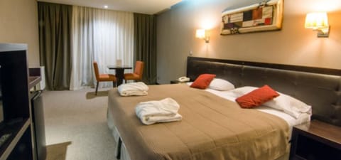 Standard Double or Twin Room | Premium bedding, minibar, in-room safe, individually furnished