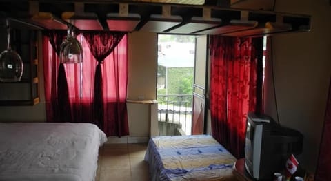 Basic Double Room, Private Bathroom | In-room safe, free WiFi, bed sheets