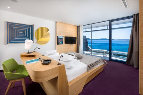 Premium Suite, Terrace, Sea View | Minibar, in-room safe, desk, soundproofing