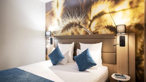 Family Suite (Prestige / 4 adultes + 2 enfants) | Select Comfort beds, desk, soundproofing, free WiFi