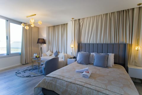 Royal Room | Premium bedding, minibar, soundproofing, free WiFi