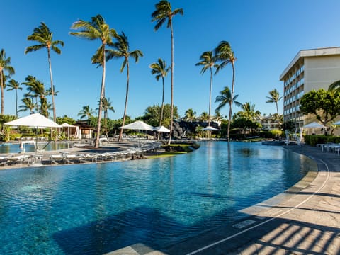 3 outdoor pools