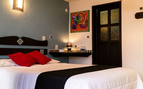 Standard Single Room | Free WiFi, bed sheets