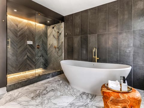 Presidential Suite, 1 King Bed | Hypo-allergenic bedding, minibar, in-room safe, desk