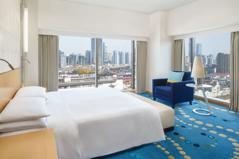 City View Suite | Select Comfort beds, minibar, in-room safe, desk