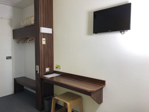 Double Room | Desk, blackout drapes, free cribs/infant beds, free WiFi