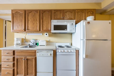 Family Condo, 2 Bedrooms | Private kitchen | Fridge, microwave, coffee/tea maker, toaster