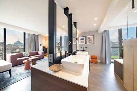 Panoramic Suite, Sea View | Premium bedding, in-room safe, desk, iron/ironing board