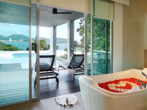 Pool Villa Ocean View | Premium bedding, minibar, in-room safe, desk