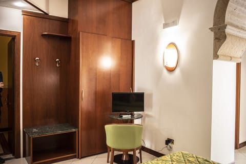 Double or Twin Room, 1 Double Bed, Garden View | Premium bedding, minibar, in-room safe, desk