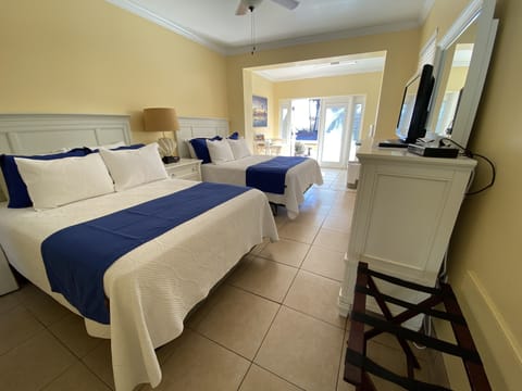 North Cottages, Ocean View | Iron/ironing board, free cribs/infant beds, rollaway beds, free WiFi