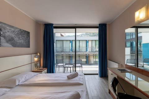 Economy Room | In-room safe, desk, blackout drapes, free WiFi