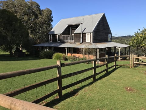 3 Bedroom Cottage - Homestead  | Cribs/infant beds, bed sheets