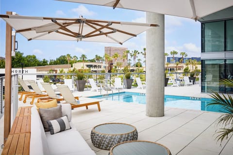 Outdoor pool, pool umbrellas