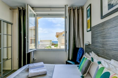 Double Room, Ocean View | In-room safe, free WiFi