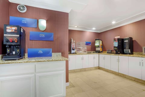 Free continental breakfast