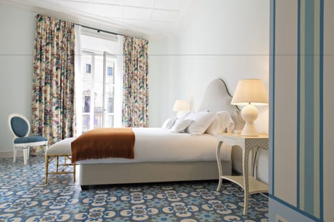 Junior Suite | 1 bedroom, Egyptian cotton sheets, premium bedding, down comforters