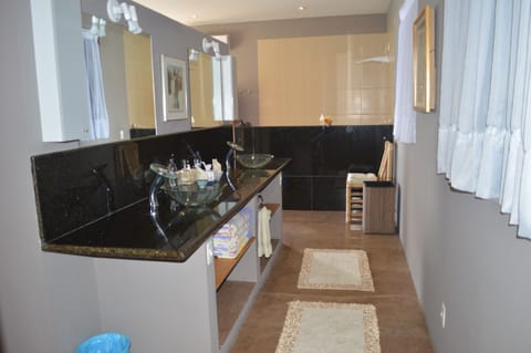 Suite, Balcony, Sea View (Brisamar) | Bathroom sink