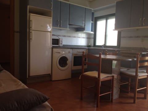 Family Apartment, 2 Bedrooms, Terrace, Garden Area (5 pax) | Private kitchen | Full-size fridge, microwave, oven, stovetop