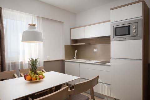 Superior Apartment, 1 Bedroom, Balcony, Sea View | Private kitchen | Coffee/tea maker, electric kettle