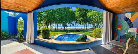 Deluxe Beachfront Villa 1 King Bed plus | Minibar, in-room safe, individually decorated, individually furnished