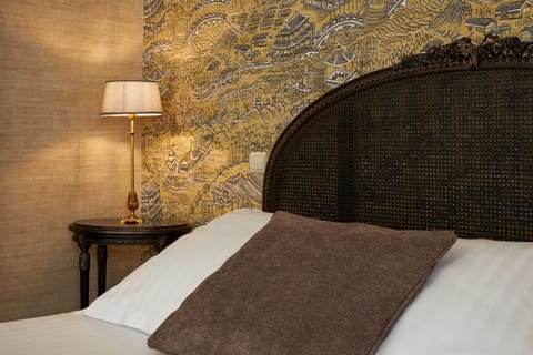 Luxury Room | Premium bedding, in-room safe, desk, blackout drapes