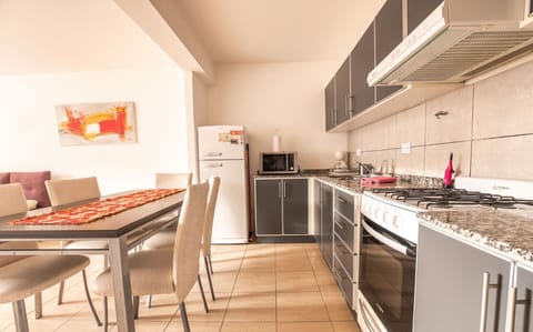 Grand Apartment, 2 Bedrooms, 2 Bathrooms, Mountain View | Private kitchen | Full-size fridge, microwave, oven, stovetop