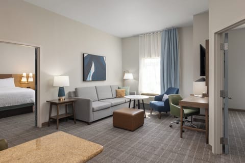 Suite, 2 Bedrooms, Kitchen (2 Queen Beds, Sofa Bed) | Premium bedding, in-room safe, individually furnished, desk