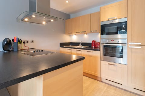 Luxury Apartment, 1 Bedroom, Accessible, Garden View | Private kitchen | Full-size fridge, microwave, oven, stovetop