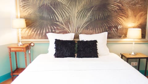 Junior Suite (Saint Domingue) | Premium bedding, pillowtop beds, individually decorated