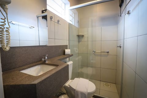 Standard Double or Twin Room | Bathroom | Shower, free toiletries, hair dryer, towels