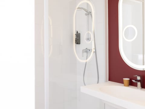 Eco-friendly toiletries, hair dryer, towels