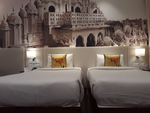 Deluxe Twin Room | 1 bedroom, Egyptian cotton sheets, premium bedding, Select Comfort beds