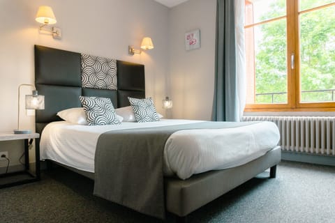 Superior Double Room | In-room safe, free cribs/infant beds, free WiFi, bed sheets