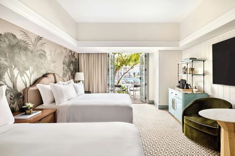 Egyptian cotton sheets, premium bedding, pillowtop beds, in-room safe