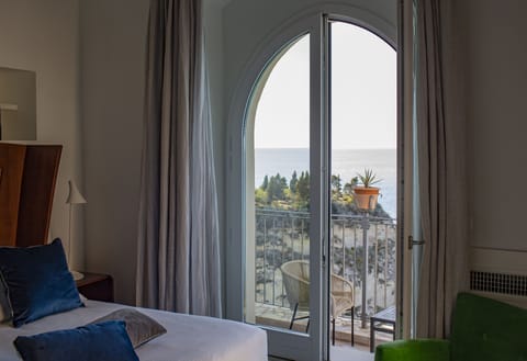 Deluxe Double Room | Frette Italian sheets, premium bedding, minibar, in-room safe