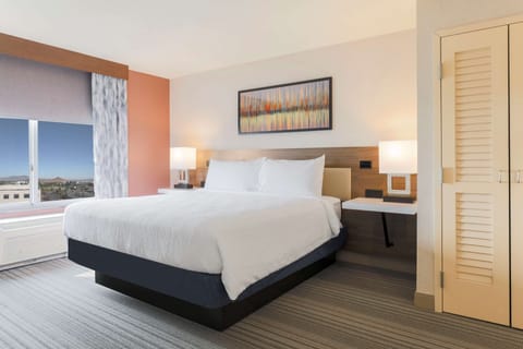 Suite, 1 Bedroom | In-room safe, desk, laptop workspace, blackout drapes