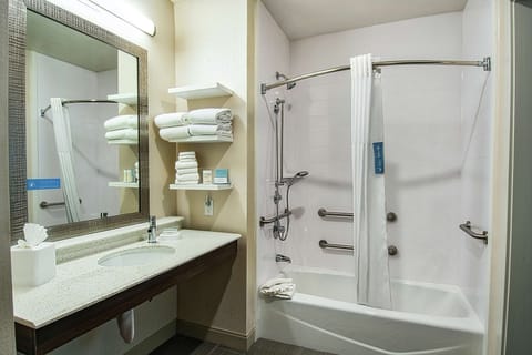 Room, 2 Queen Beds, Accessible, Bathtub | Bathroom | Combined shower/tub, free toiletries, hair dryer, towels