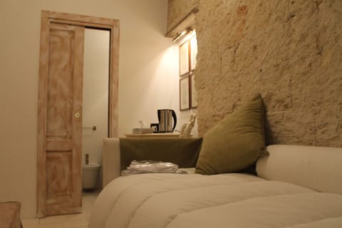 Single Room (Sophia Loren) | Minibar, in-room safe, desk, free WiFi