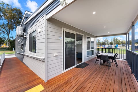 Double Cabins | Terrace/patio