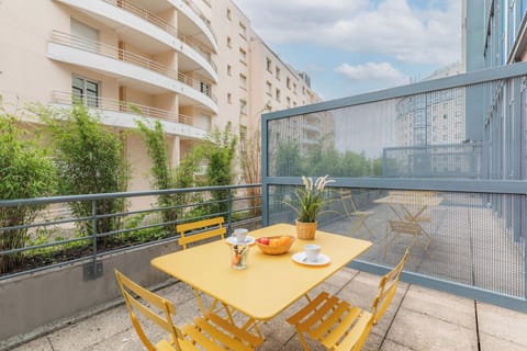 Superior Apartment | Terrace/patio