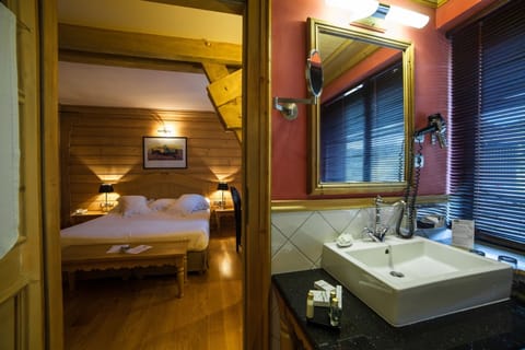 Chambre Junior Suite | Minibar, desk, free WiFi