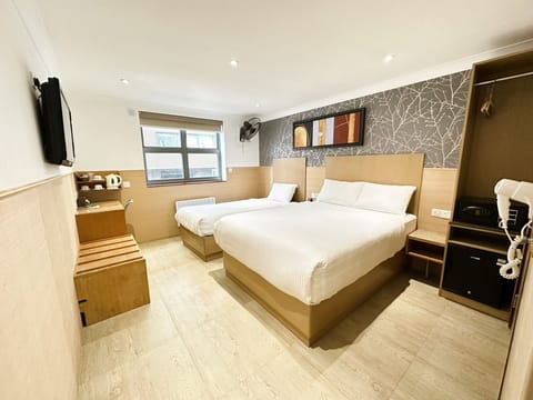 Standard Triple Room (Sleeps 3) | Desk, iron/ironing board, free WiFi, bed sheets