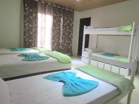 Standard Room | Minibar, desk, blackout drapes, free WiFi