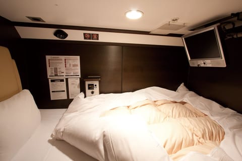 One Standard Capsule Cabin, Non Smoking | Free WiFi